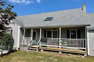 14 Deer Ln, Epsom, NH 03234 - Photo 2