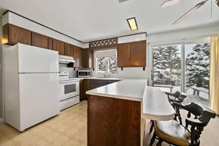 47 Haven Ave, Berlin, NH 03570 - Photo 6