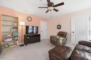 13 Dow Rd, Mont Vernon, NH 03057 - Photo 24