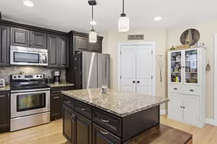 13 Dow Rd, Mont Vernon, NH 03057 - Photo 10