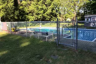 10 Swan St, Winchester, NH 03470 - Photo 36