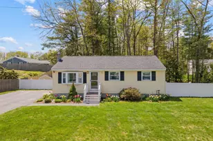 4 Port Chester Dr, Nashua, NH 03062 - Photo 1