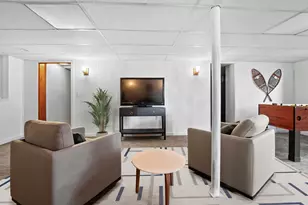 760 Pleasant St, New London, NH 03257 - Photo 22