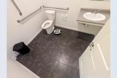 9 Simon Street #104 Lower right, Nashua, NH 03060 - Photo 8