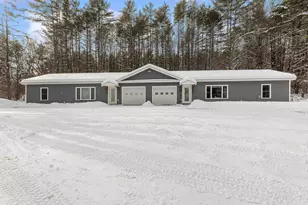 30 Pine St, Newport, NH 03773 - Photo 6