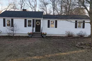 6 Forest Dr, Seabrook, NH 03874 - Photo 1