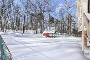 40 Joanne Dr, Hooksett, NH 03106 - Photo 54