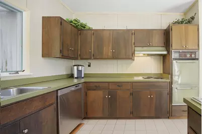 5 Wall Street, Winhall, VT 05340 - Photo 12