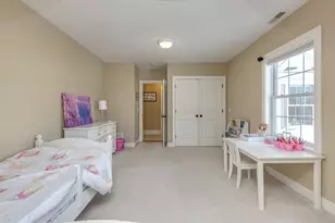 17 Winslow Dr, Atkinson, NH 03811 - Photo 34