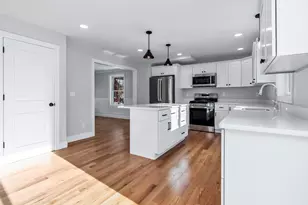 41 Anderson Ln, Rochester, NH 03867 - Photo 6