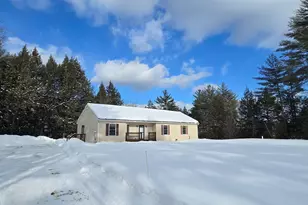 25 Edwards Dr, Gilmanton, NH 03837 - Photo 4