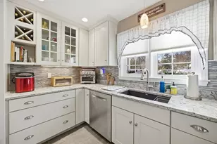 10 Independence Way, Laconia, NH 03246 - Photo 6