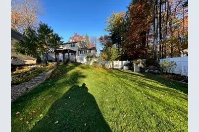 7 Bradford Street, Nashua, NH 03063 - Photo 4