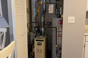 414 Springbrook Cir, Portsmouth, NH 03801 - Photo 32