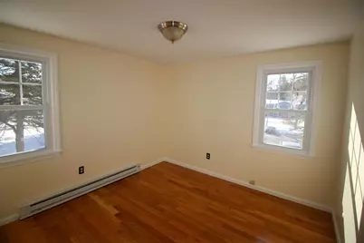 90 Franklin Street #2, Derry, NH 03038 - Photo 6