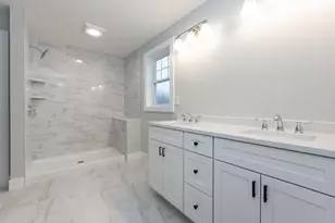 12 Robin Wy, Chester, NH 03036 - Photo 16