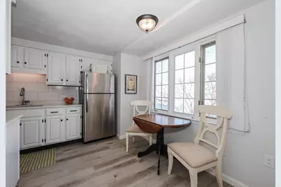 7 Colonial Square, Peterborough, NH 03458 - Photo 4