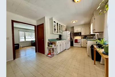 18 Central Street, Sunapee, NH 03782 - Photo 6