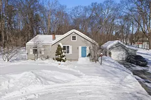 143 Walnut Ave, North Hampton, NH 03862 - Photo 2