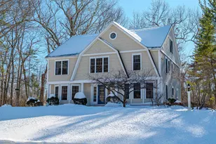 3 Chisholm Farm Dr, Stratham, NH 03885 - Photo 1