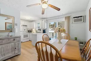 15 Fieldstone Dr, Londonderry, NH 03053 - Photo 10