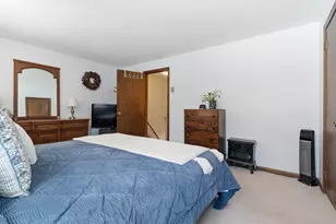 15 Fieldstone Dr, Londonderry, NH 03053 - Photo 22