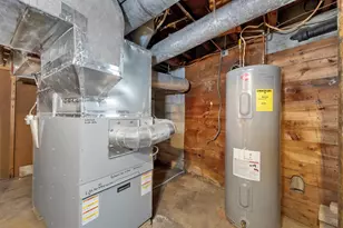 27 Tremont St, Laconia, NH 03246 - Photo 44