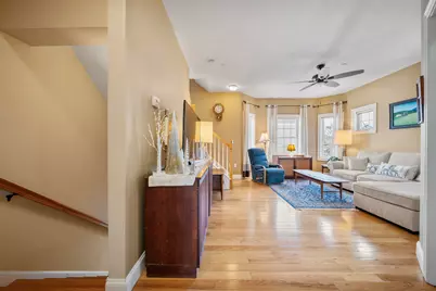 81 N High Street #10, Derry, NH 03038 - Photo 8