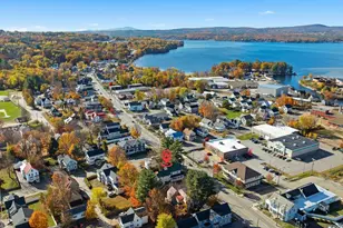 158 Court St, Laconia, NH 03246 - Photo 6