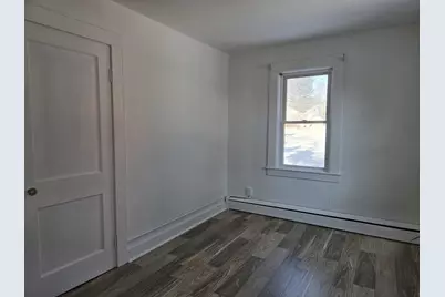 395A Webster Street, Manchester, NH 03104 - Photo 14