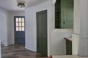 395A Webster St, Manchester, NH 03104 - Photo 6