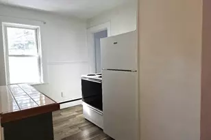 395A Webster St, Manchester, NH 03104 - Photo 10