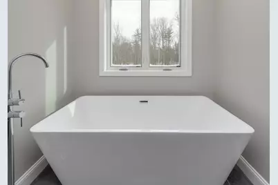 821 Cross Country Road, Pembroke, NH 03275 - Photo 22