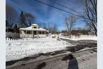 38 Bell Street, Nashua, NH 03064 - Photo 2