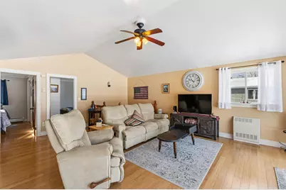 4012 Vt Route 114, Canaan,  05903 - Photo 18