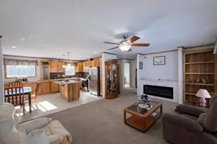43 Crystal Ln, Lyndon, VT 05851 - Photo 10