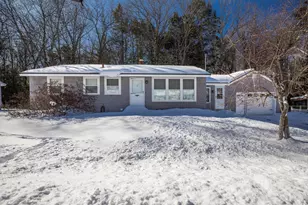13 Spruce Dr, Dover, NH 03820 - Photo 2