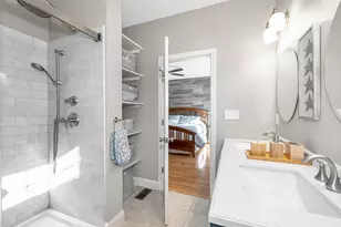 8 Crown Point Cir, Merrimack, NH 03054 - Photo 22