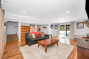 8 Crown Point Cir, Merrimack, NH 03054 - Photo 28