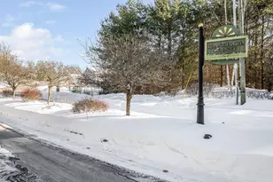 8 Crown Point Cir, Merrimack, NH 03054 - Photo 38