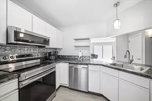 39 Apple Ln, Hollis, NH 03049 - Photo 2