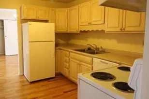 73 E Broadway, Derry, NH 03038 - Photo 2