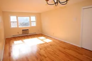 73 E Broadway, Derry, NH 03038 - Photo 4