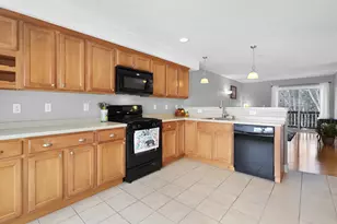 2 Larch St, Goffstown, NH 03045 - Photo 8