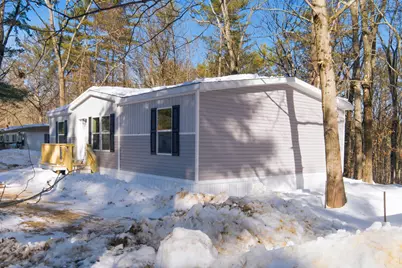 27 Bond Street, Franklin, NH 03235 - Photo 2