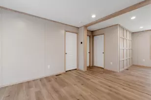 27 Bond St, Franklin, NH 03235 - Photo 16