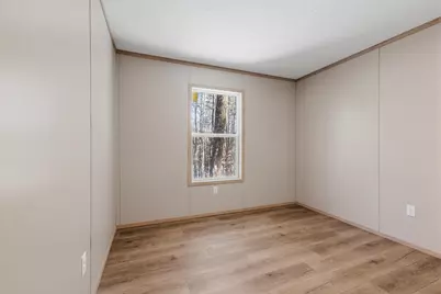 27 Bond Street, Franklin, NH 03235 - Photo 26