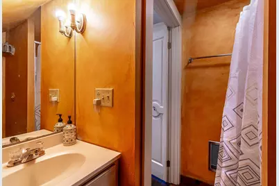 9047 Vt Route 30, Jamaica, VT 05343 - Photo 18