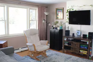 37 Woodbine Ave, Concord, NH 03303 - Photo 6
