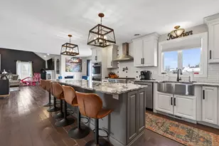 1 Scenic Ln, Hudson, NH 03051 - Photo 8